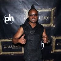 apl.de.ap arrives to perform at Gallery Nightclub | Picture 85697